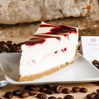 White Chocolate Raspberry Cheesecake